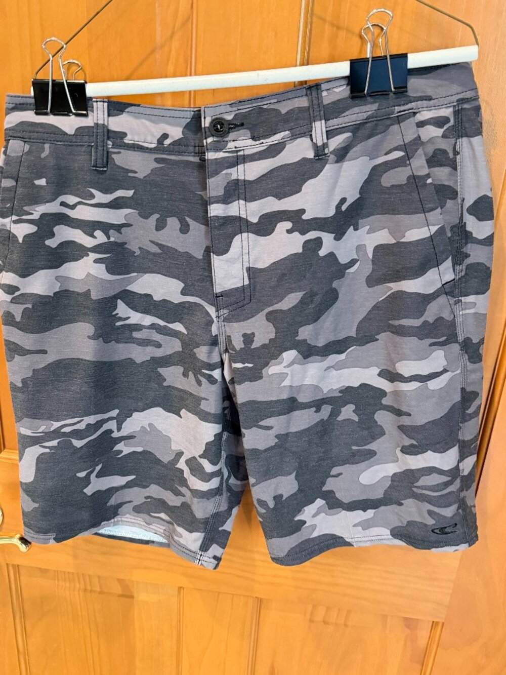 O'Neill Hybrid Shorts - Camouflage -Size 33 - NWOT